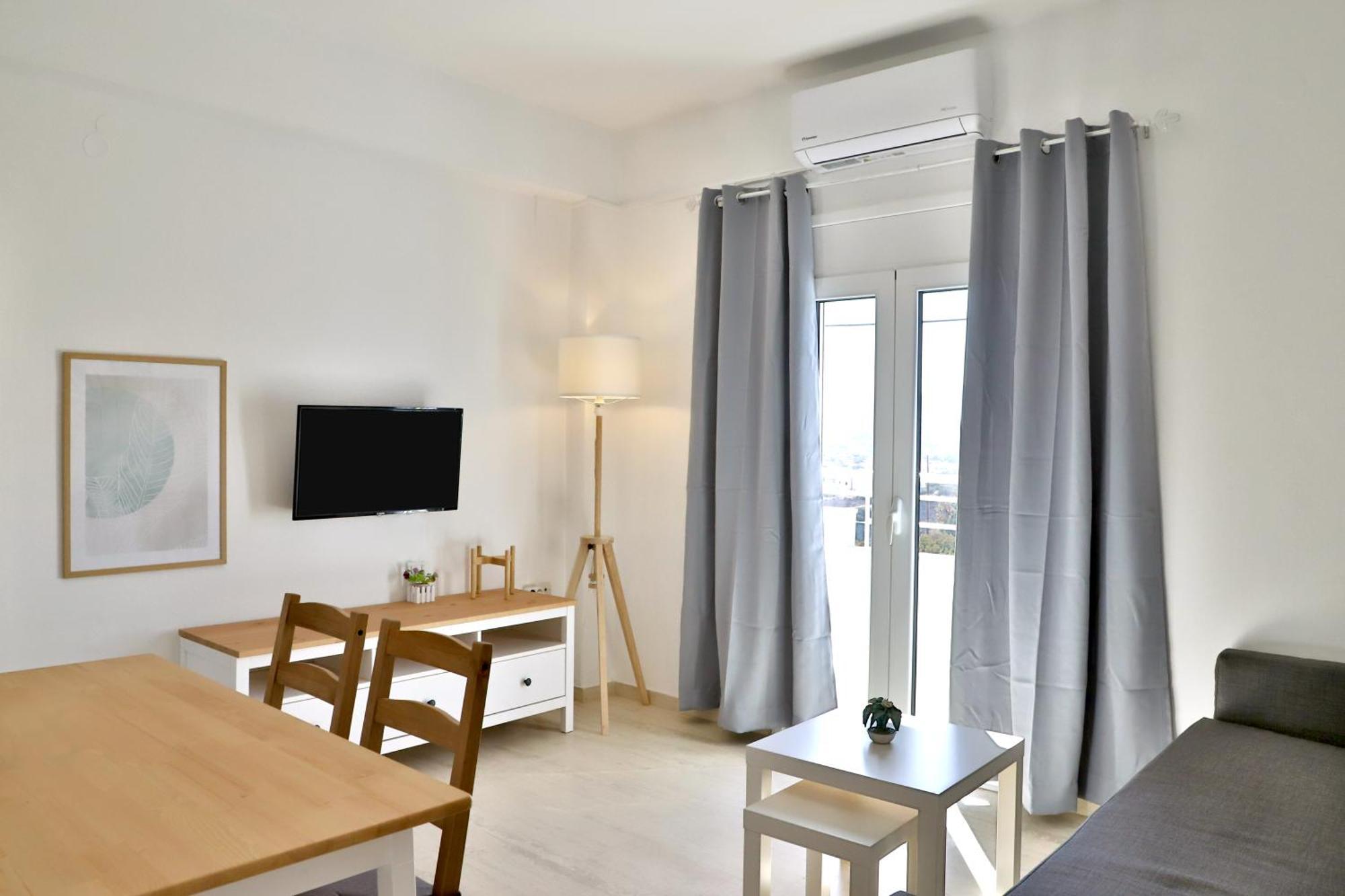 Helios Studios & Apartments Makrýgialos Buitenkant foto